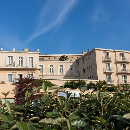 Le Beau Rivage 公寓式酒店 3*